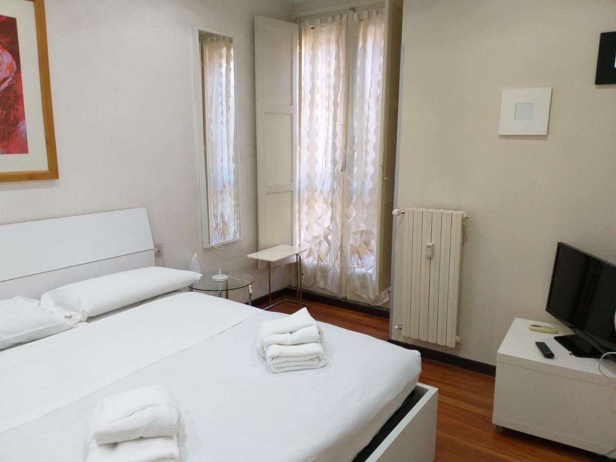 Magenta Gold - Centrale Ed Ideale Per Gruppi E Famiglie Apartment Turin Ngoại thất bức ảnh